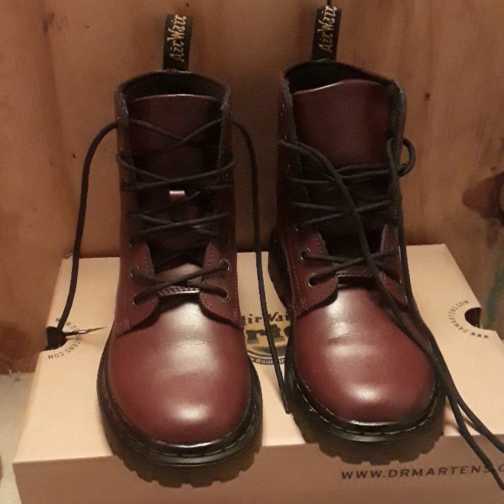 Doc Martens Cherry Red